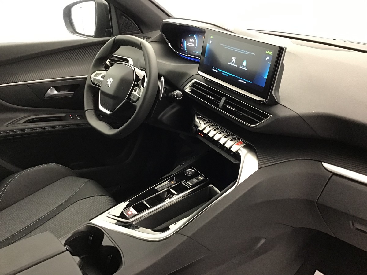 PEUGEOT 3008 ALLURE PACK 1.6 Hybrid 225ch E-Eat8 Allure Pack