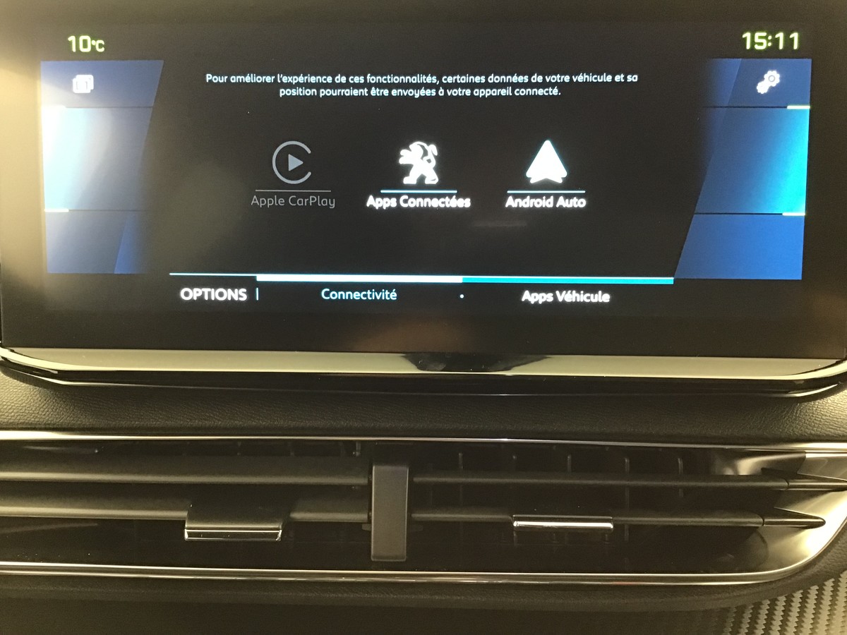 PEUGEOT 3008 GT 1.6 Hybrid 225ch E-Eat8 Gt