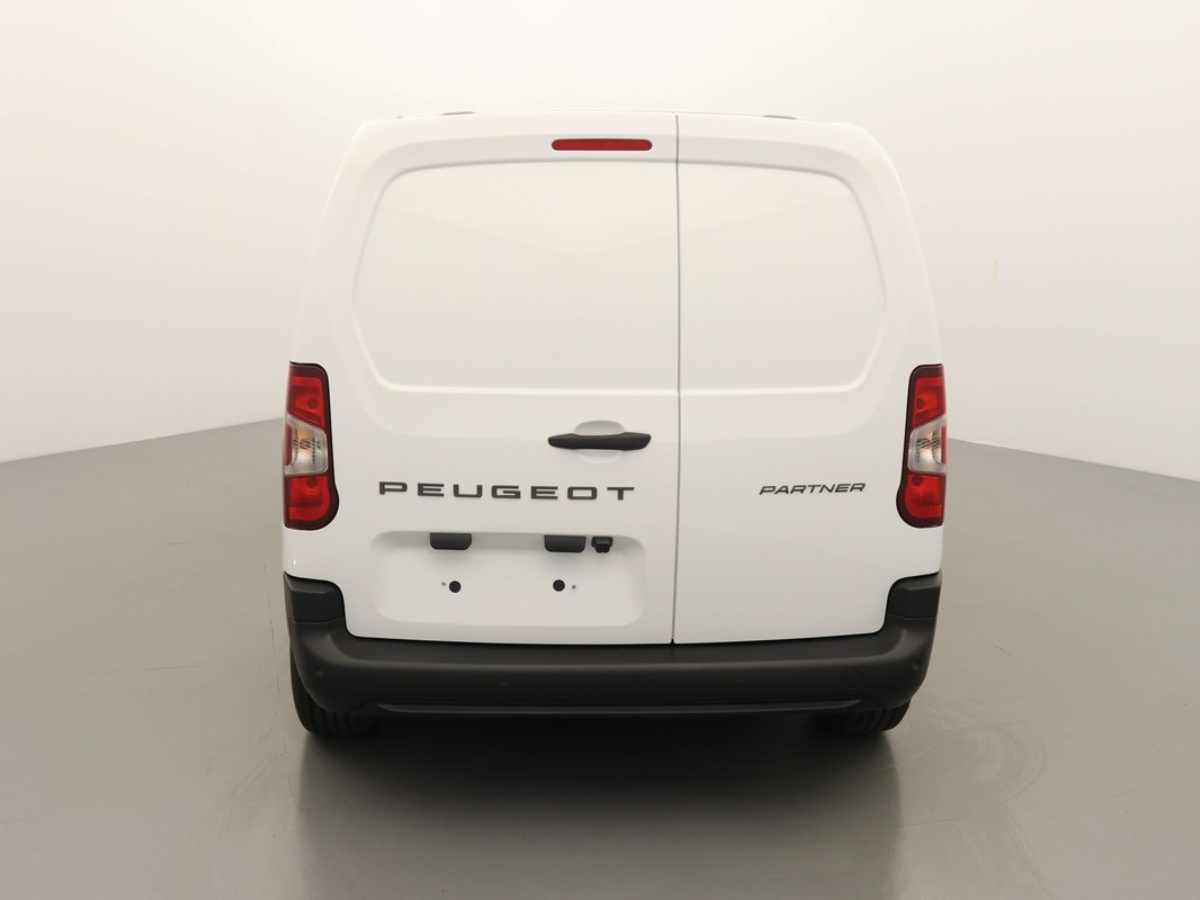 PEUGEOT PARTNER STANDARD LIGHT 650 KG VAN 1.5 Bluehdi 130ch Eat8 Van