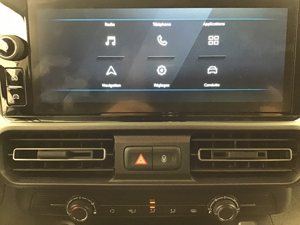 PEUGEOT PARTNER STANDARD HEAVY 1000 KG VAN 1.5 Bluehdi 130ch Eat8 Van + Apple CarPlay + Android auto + Caméra recul