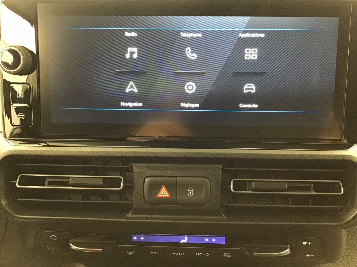 PEUGEOT PARTNER LONG HEAVY 1000 KG VAN 1.5 Bluehdi 130ch Eat8 Van + Caméra recul + ADML + Apple carplay + Android auto