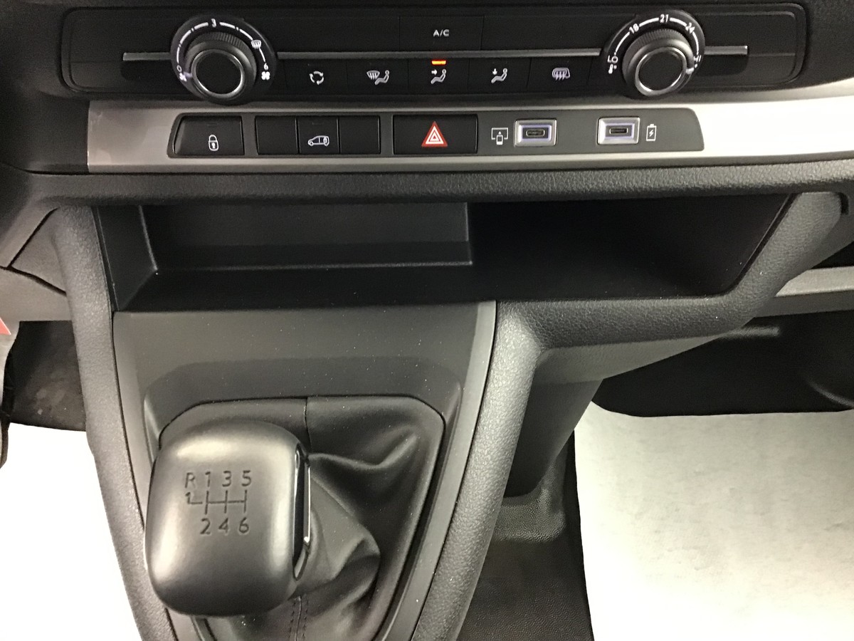 FIAT SCUDO L3 VAN 2.0 Turbo D 145ch Bvm6 Van + Caméra recul + Apple CarPlay + Android auto