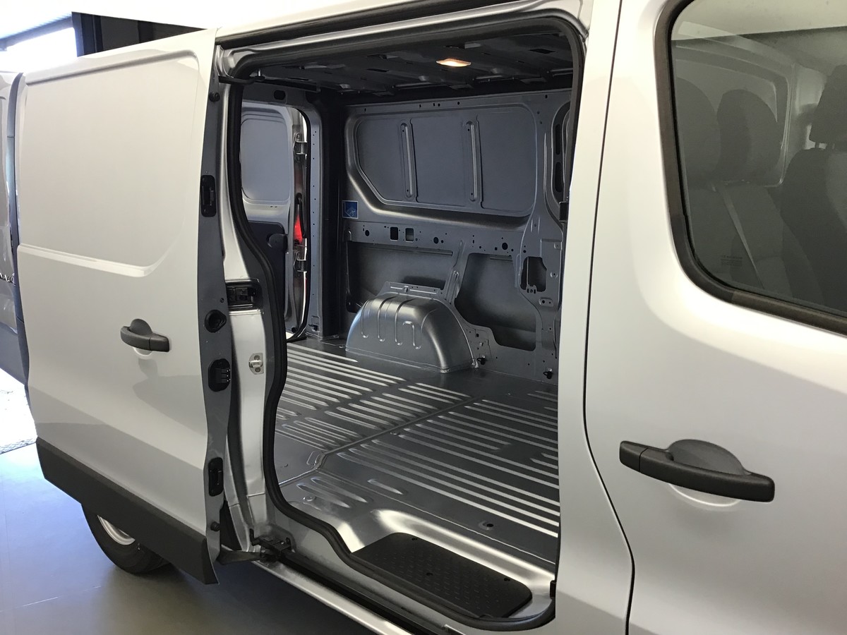 RENAULT TRAFIC L2H1 ADVANCE 2.0 Dci 150ch Bvm6 Advance