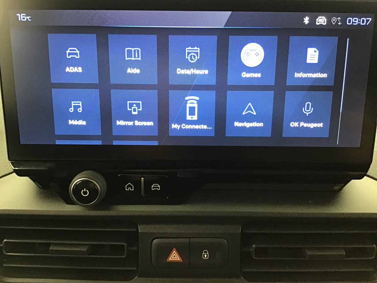 PEUGEOT PARTNER STANDARD LIGHT 650 KG VAN 1.5 Bluehdi 130ch Eat8 Van