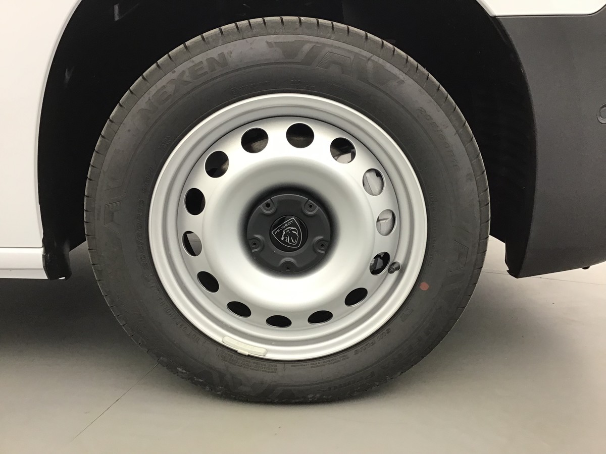 PEUGEOT PARTNER STANDARD LIGHT 650 KG VAN 1.5 Bluehdi 130ch Eat8 Van