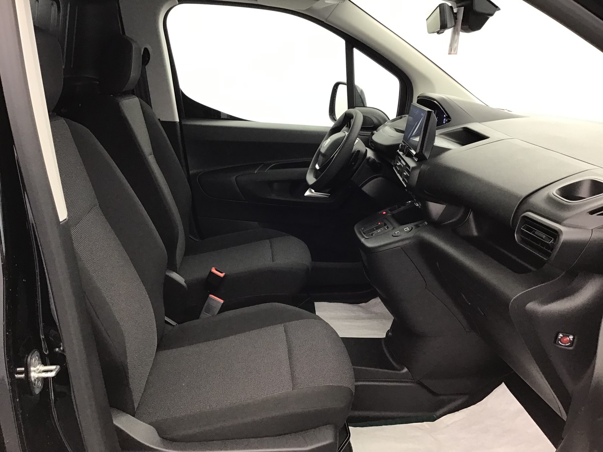 PEUGEOT PARTNER STANDARD LIGHT 650 KG VAN 1.5 Bluehdi 130ch Eat8 Van