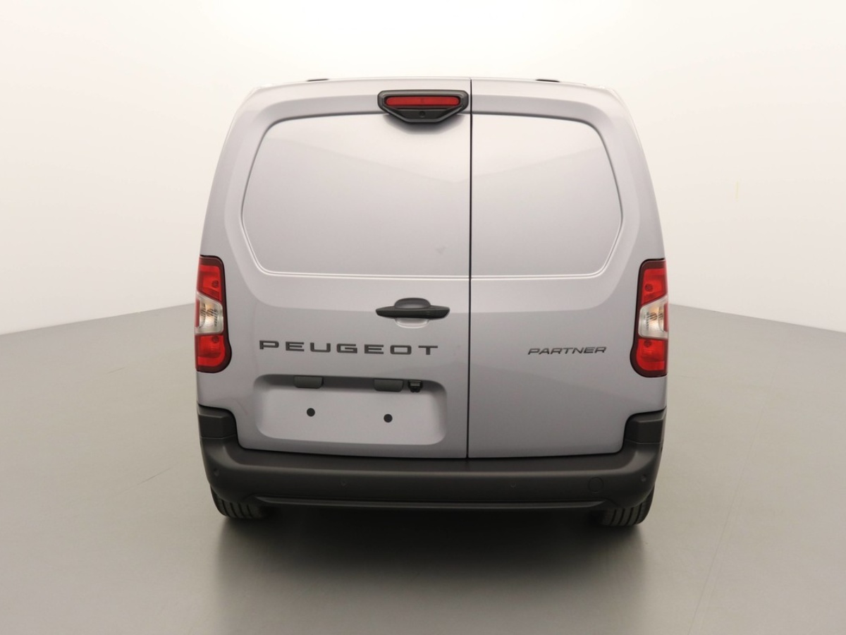 PEUGEOT PARTNER STANDARD LIGHT 650 KG VAN 1.5 Bluehdi 130ch Eat8 Van