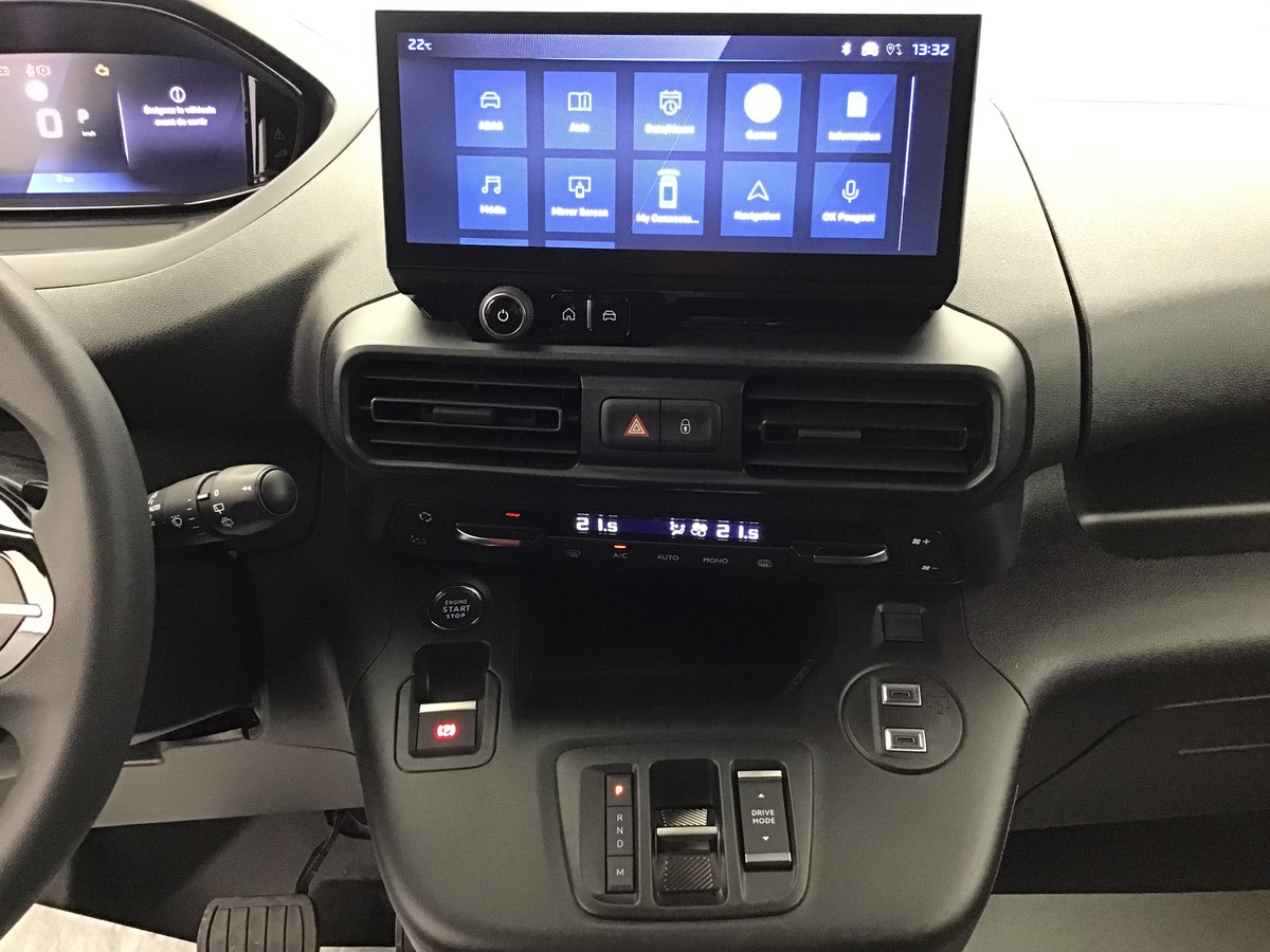 PEUGEOT PARTNER STANDARD HEAVY 1000 KG VAN 1.5 Bluehdi 130ch Eat8 Van