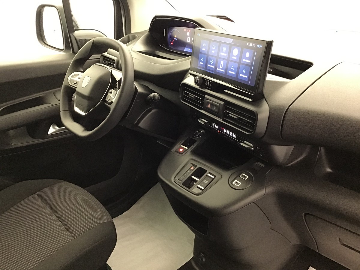 PEUGEOT PARTNER STANDARD HEAVY 1000 KG VAN 1.5 Bluehdi 130ch Eat8 Van