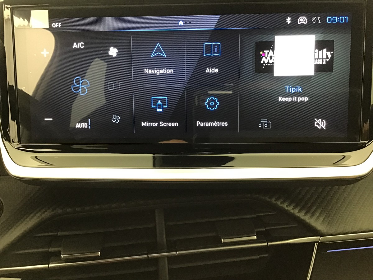 PEUGEOT 2008 HYBRID 145 GT 1.2 Hybrid 136ch E-Dsc6 Gt