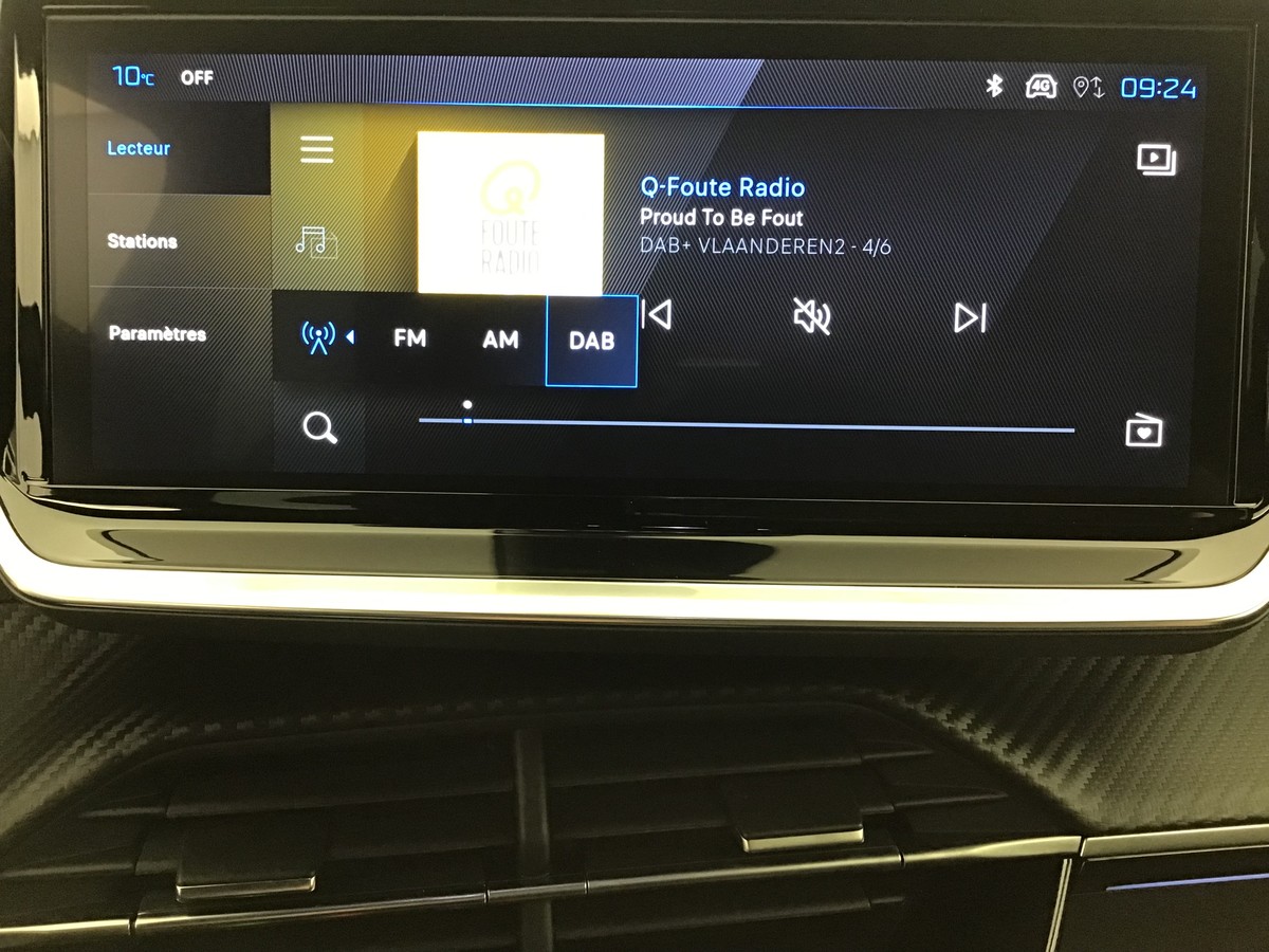 PEUGEOT 2008 HYBRID 145 GT 1.2 Hybrid 136ch E-Dsc6 Gt