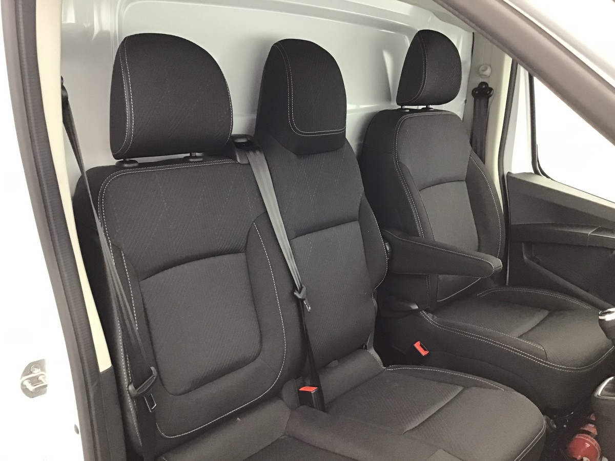 RENAULT TRAFIC L2H1 EXTRA 2.0 Dci 150ch Bvm6 Extra