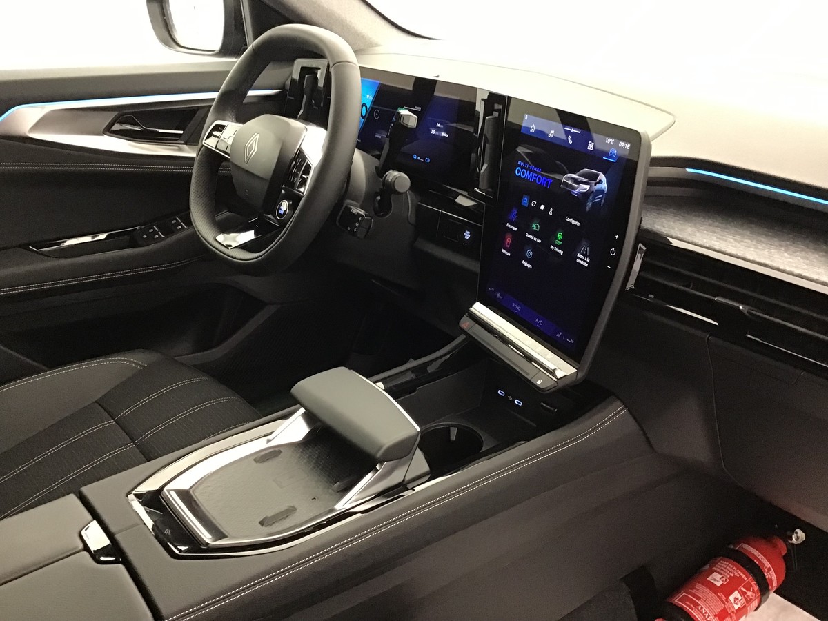 RENAULT AUSTRAL TECHNO 1.2 E-Tech Full Hybrid 200ch Edc Techno