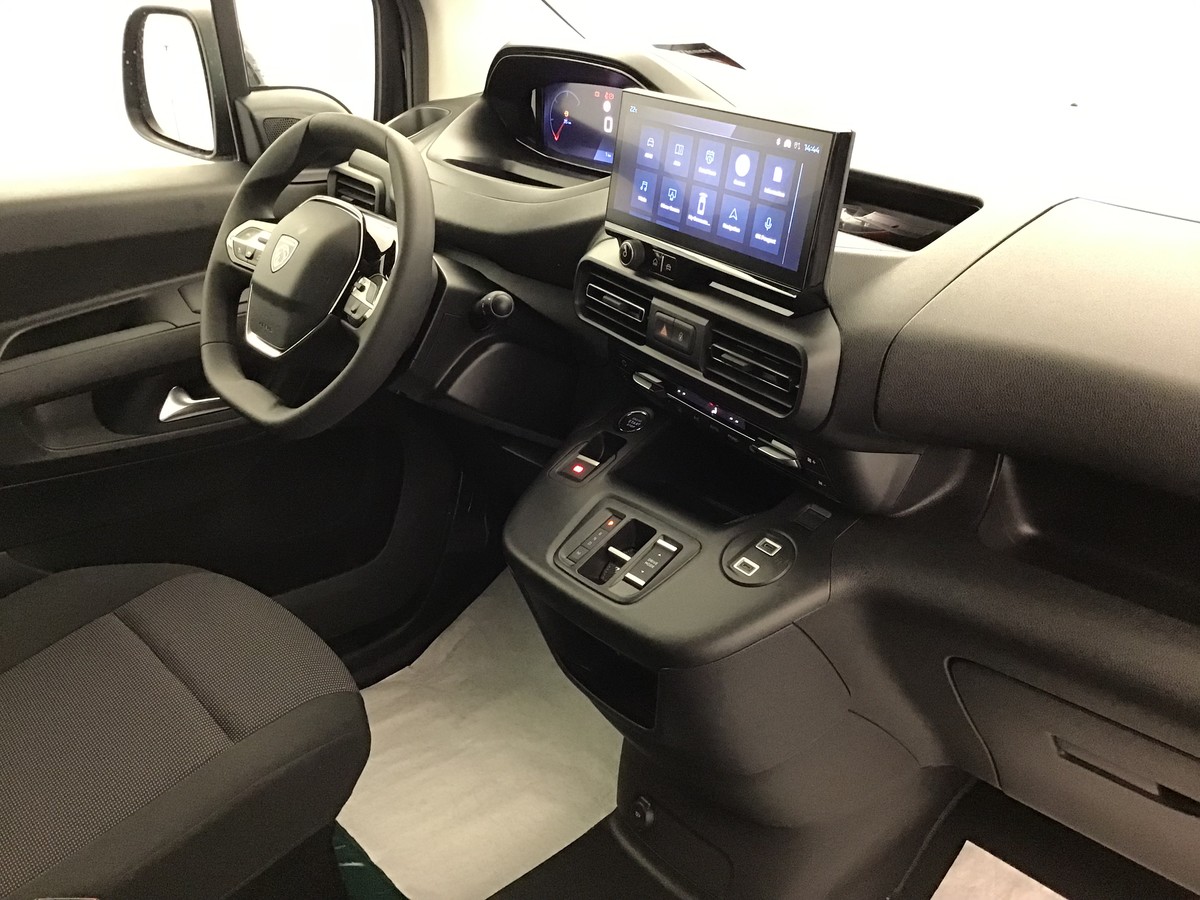 PEUGEOT PARTNER STANDARD HEAVY 1000 KG VAN 1.5 Bluehdi 130ch Eat8 Van