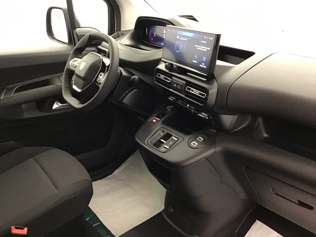 PEUGEOT PARTNER STANDARD HEAVY 1000 KG VAN 1.5 Bluehdi 130ch Eat8 Van