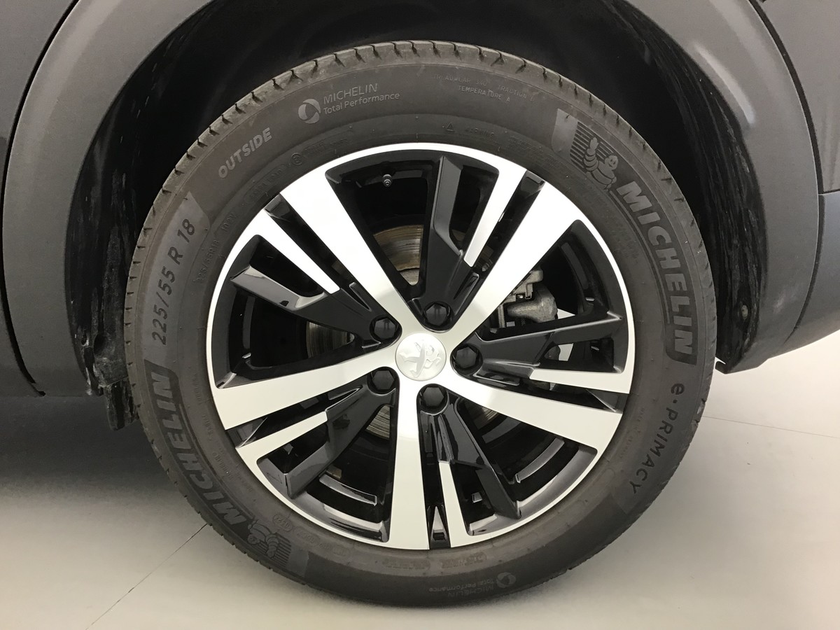 PEUGEOT 3008 GT 1.2 Puretech 130ch Bvm6 Gt