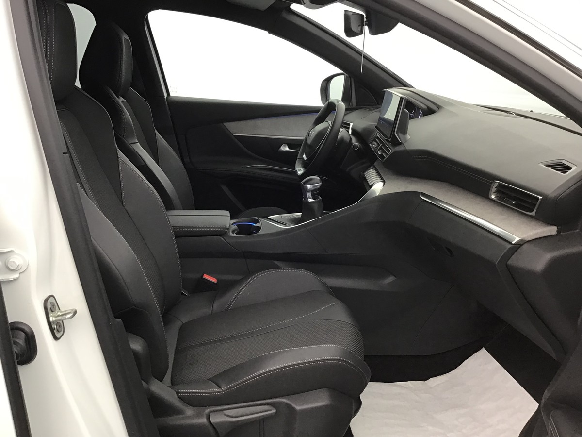 PEUGEOT 3008 GT 1.2 Puretech 130ch Bvm6 Gt