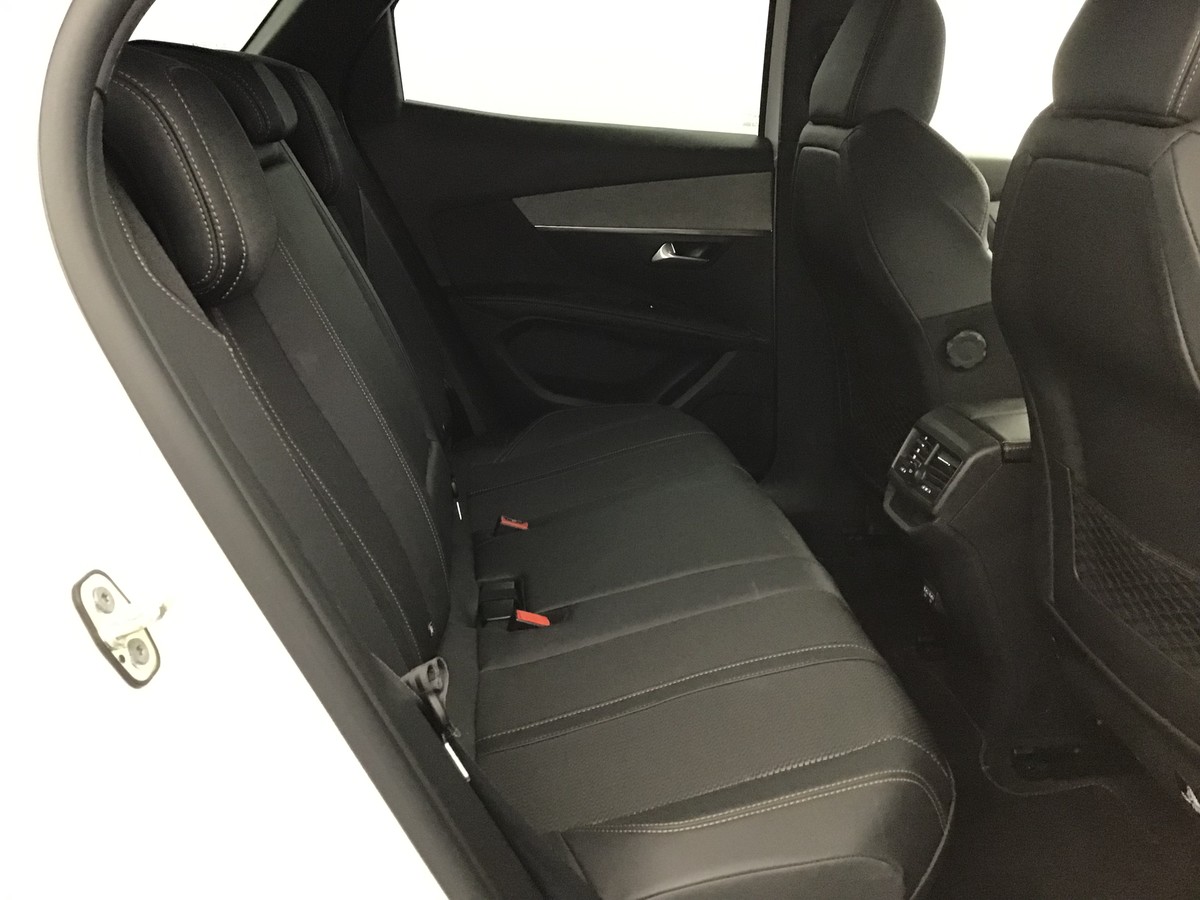 PEUGEOT 3008 GT 1.2 Puretech 130ch Bvm6 Gt
