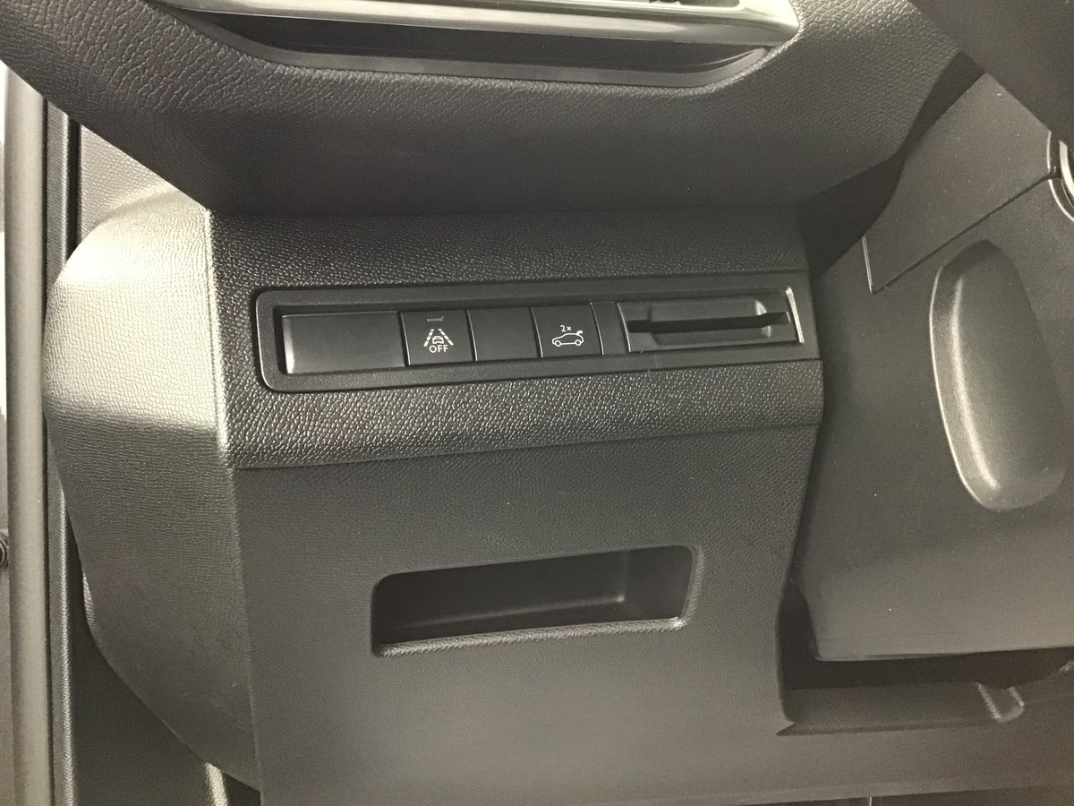 PEUGEOT 3008 GT 1.2 Puretech 130ch Bvm6 Gt