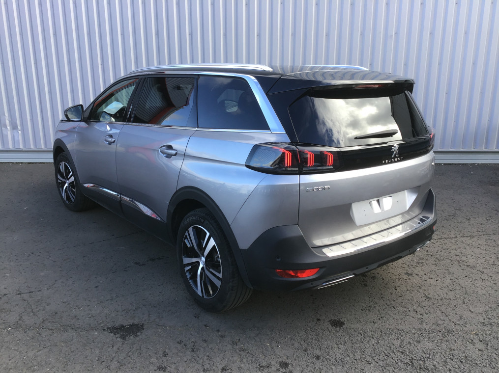 PEUGEOT 5008   BlueHDi 130ch S&S EAT8 GT