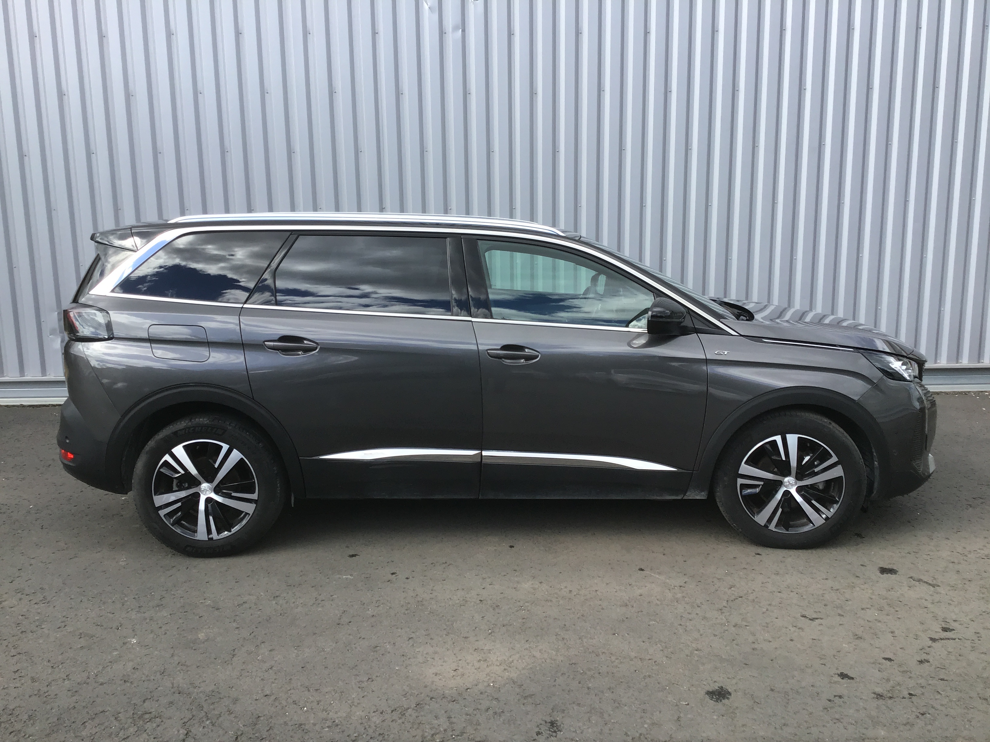 PEUGEOT 5008   BlueHDi 130ch S&S EAT8 GT