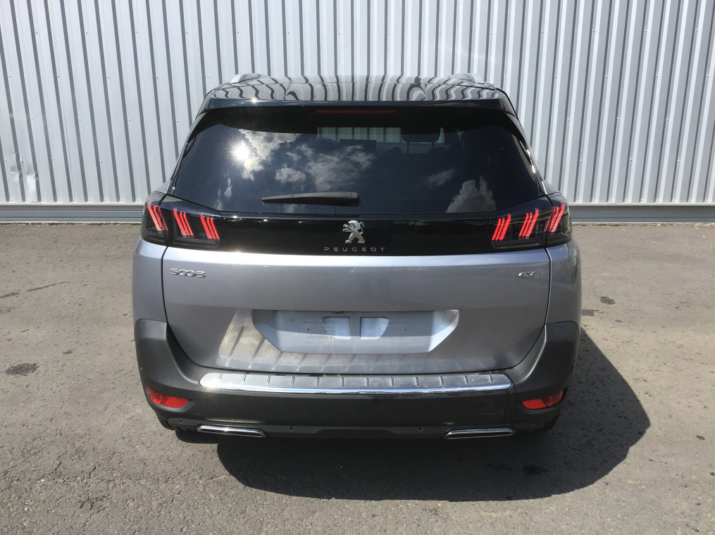 PEUGEOT 5008   BlueHDi 130ch S&S EAT8 GT