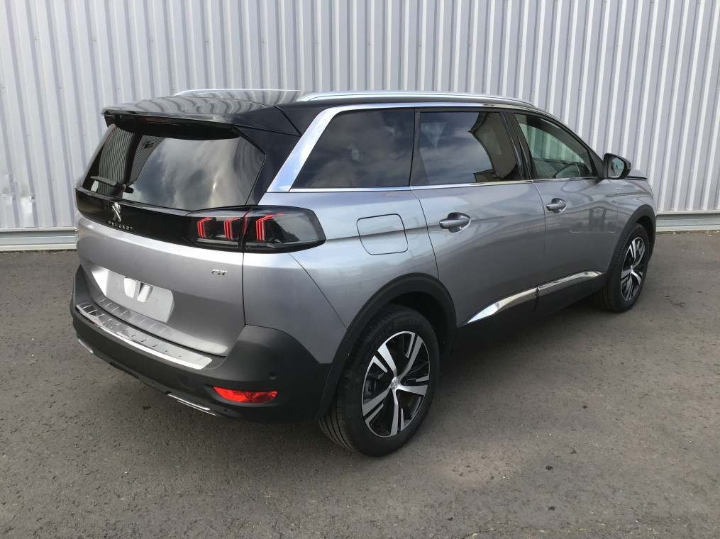 PEUGEOT 5008   BlueHDi 130ch S&S EAT8 GT