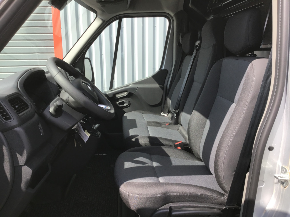 RENAULT MASTER   FGN TRAC F3500 L2H2 BLUE DCI 150 CONFORT