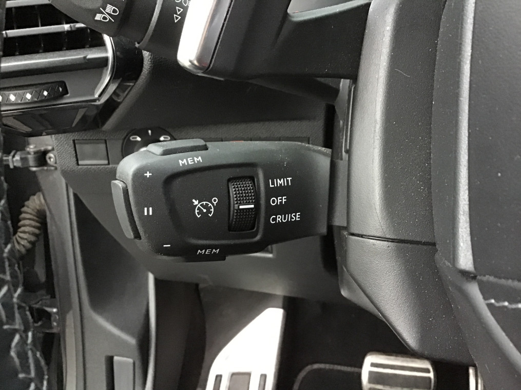 DS DS7 CROSSBACK   BlueHDi 130 EAT8 Rivoli