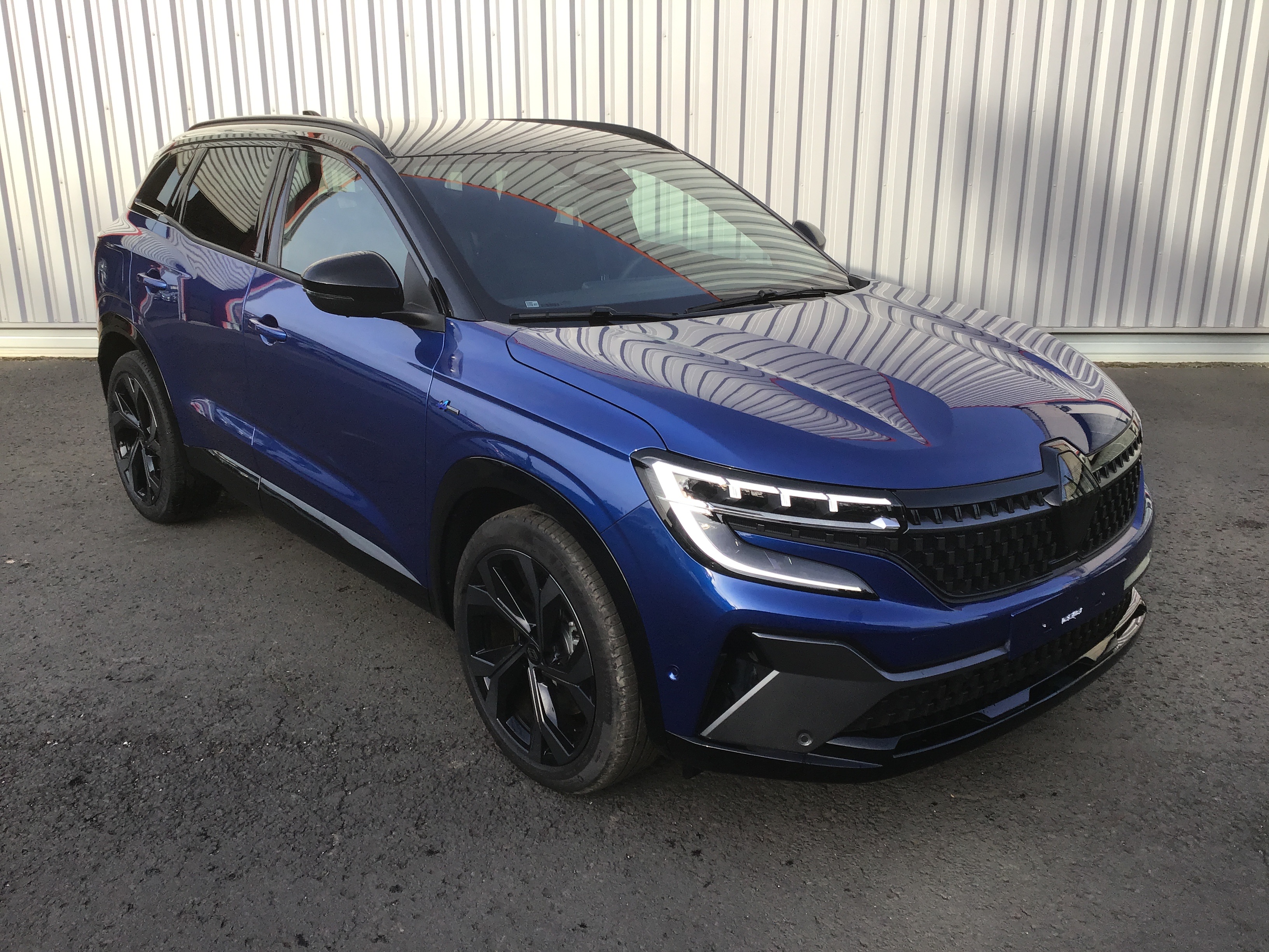 RENAULT AUSTRAL   E-Tech hybrid 200 Techno esprit Alpine + Pack city premium + Pack safety