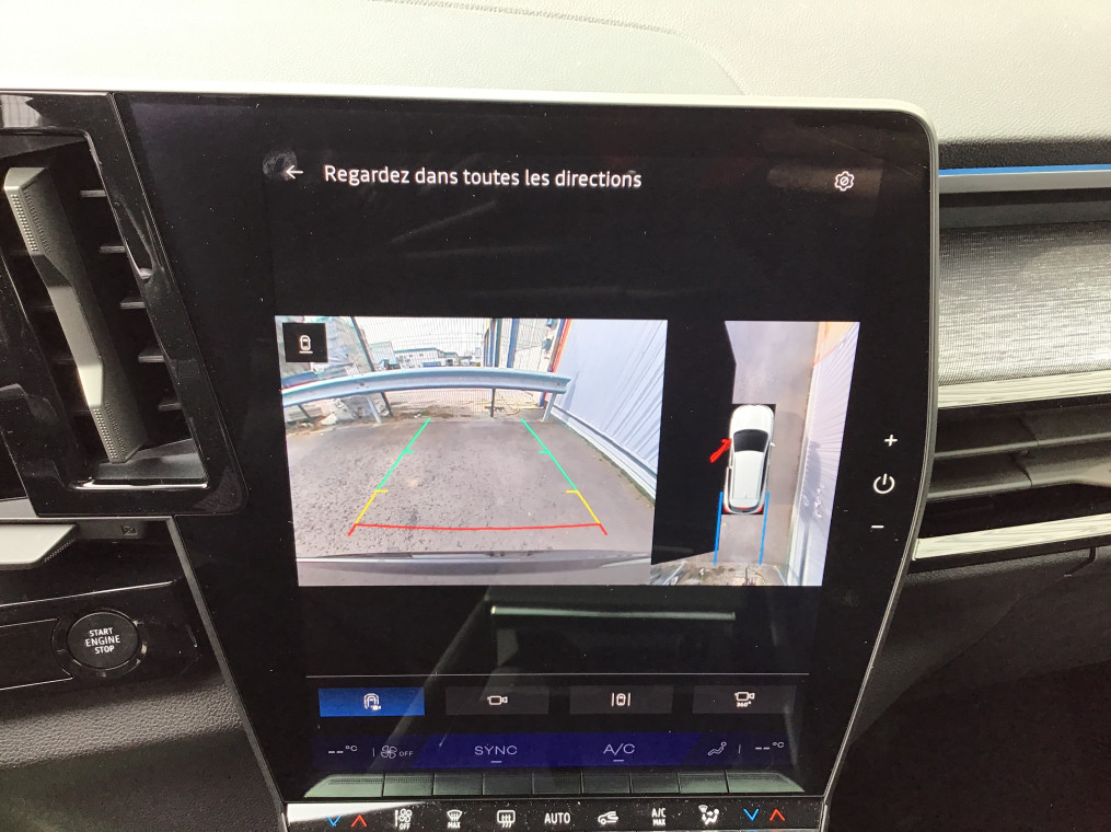 RENAULT AUSTRAL   E-Tech hybrid 200 Techno + Pack City Premium + Pack Safety