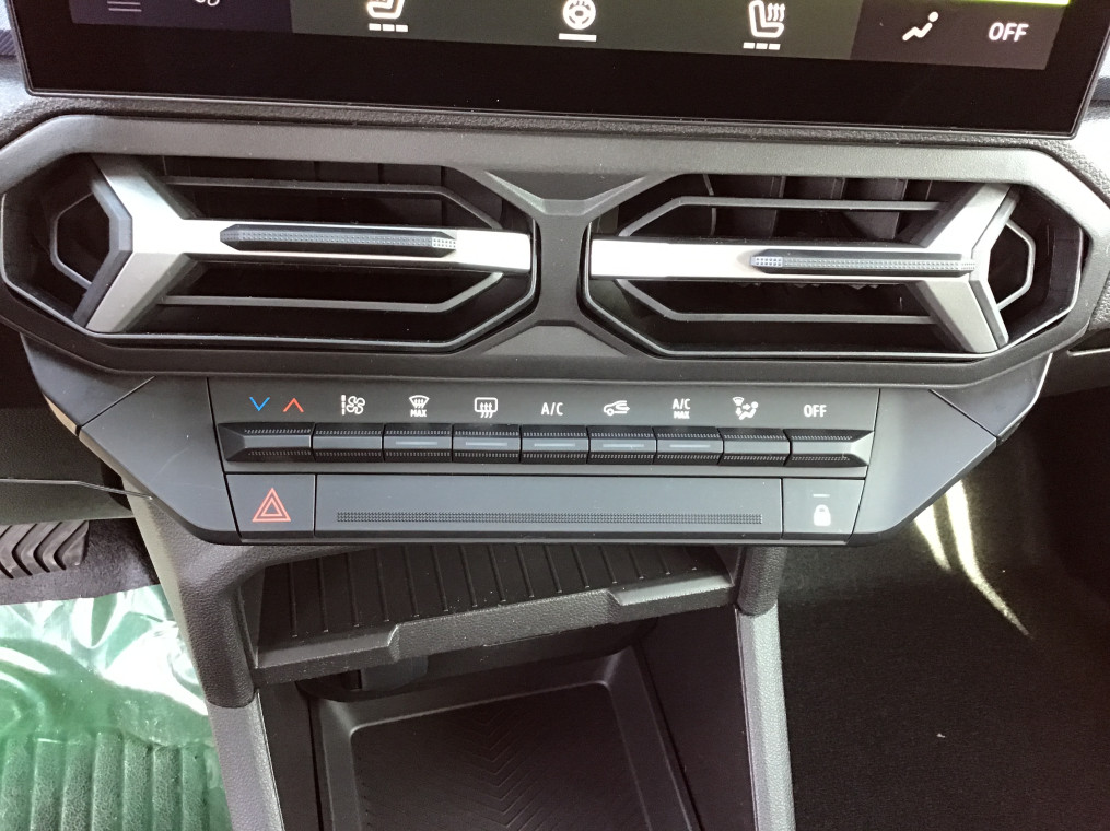 DACIA DUSTER   Hybrid 140 4x2 Expression + Sièges chauffants