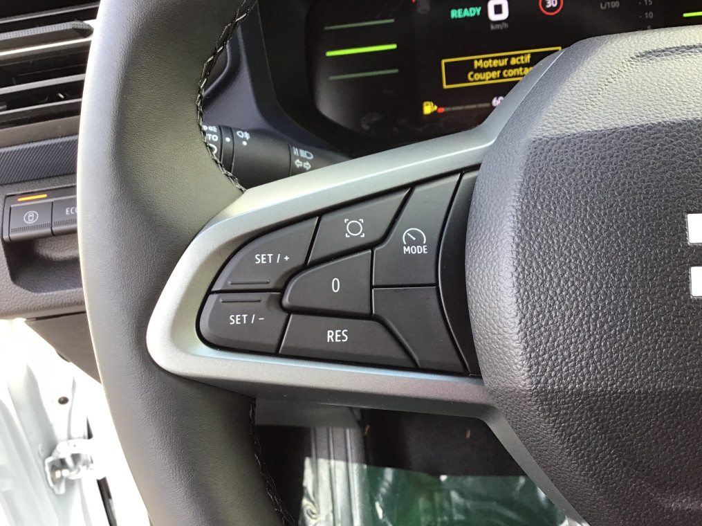 DACIA DUSTER   Hybrid 140 4x2 Expression + Sièges chauffants