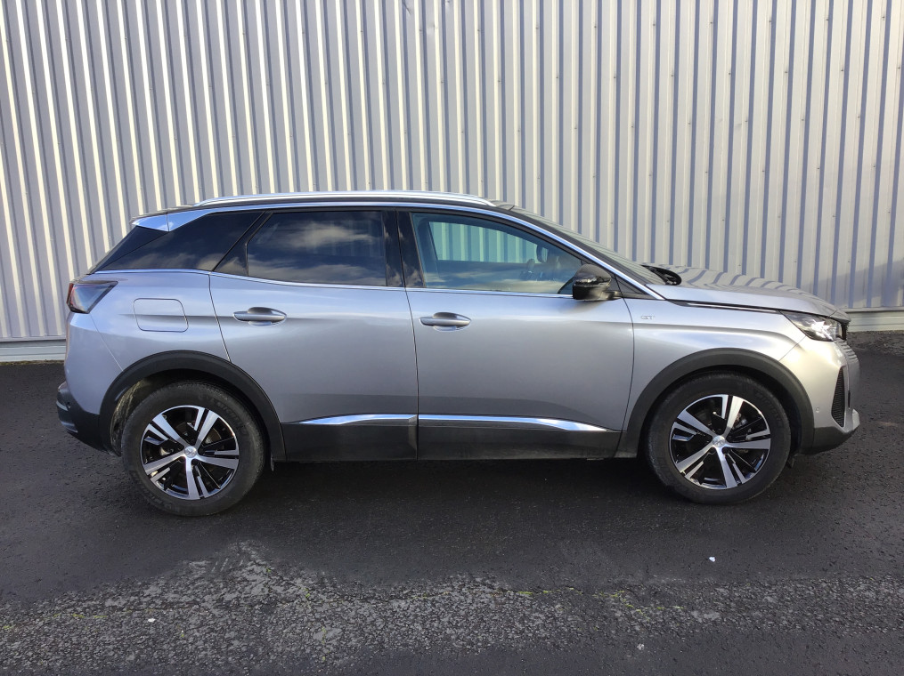 PEUGEOT 3008 BlueHDi 130ch S&S EAT8 GT