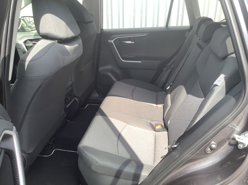 TOYOTA RAV4 HYBRIDE MY23   218 ch 2WD Dynamic + Sièges chauffants