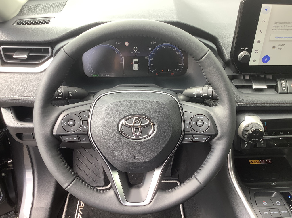 TOYOTA RAV4 HYBRIDE MY23   218 ch 2WD Dynamic + Sièges chauffants