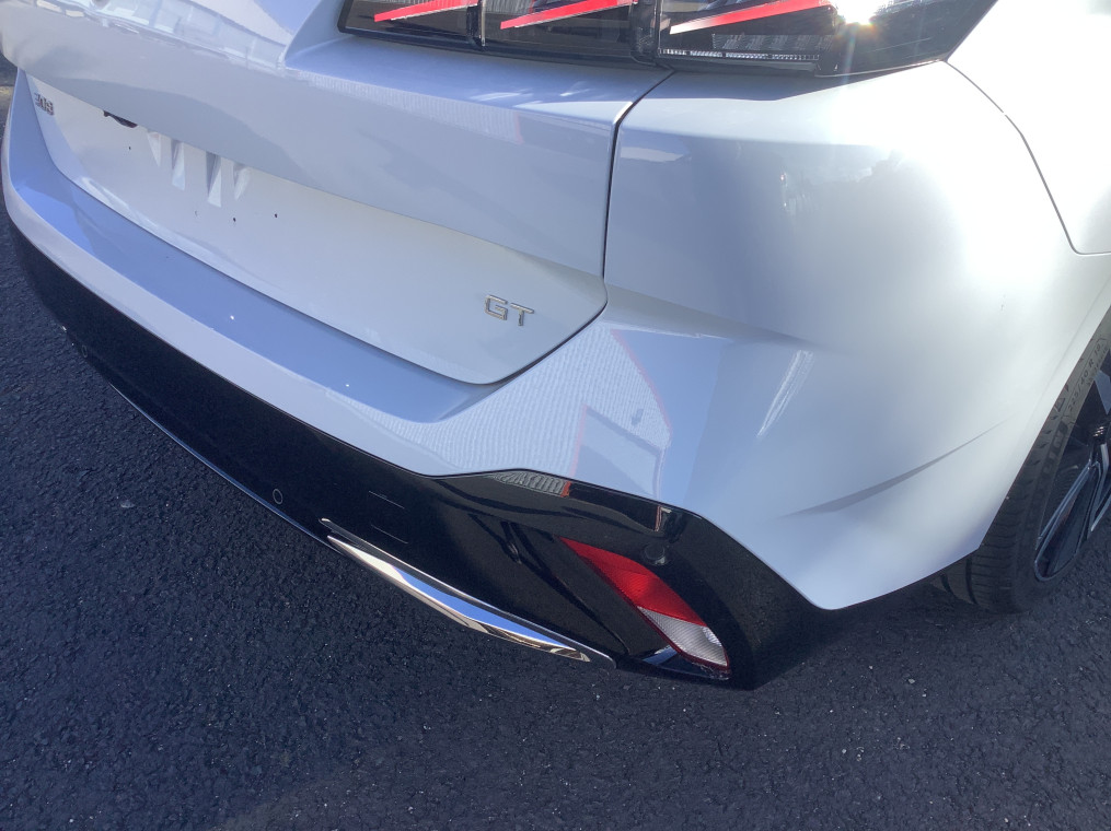 PEUGEOT 308 SW BlueHDi 130ch S&S EAT8 GT