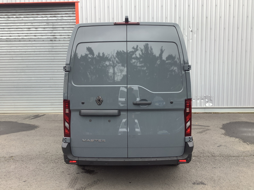 RENAULT MASTER VAN FGN TRAC 3T5 L2H2 BLUE DCI 150 EXTRA