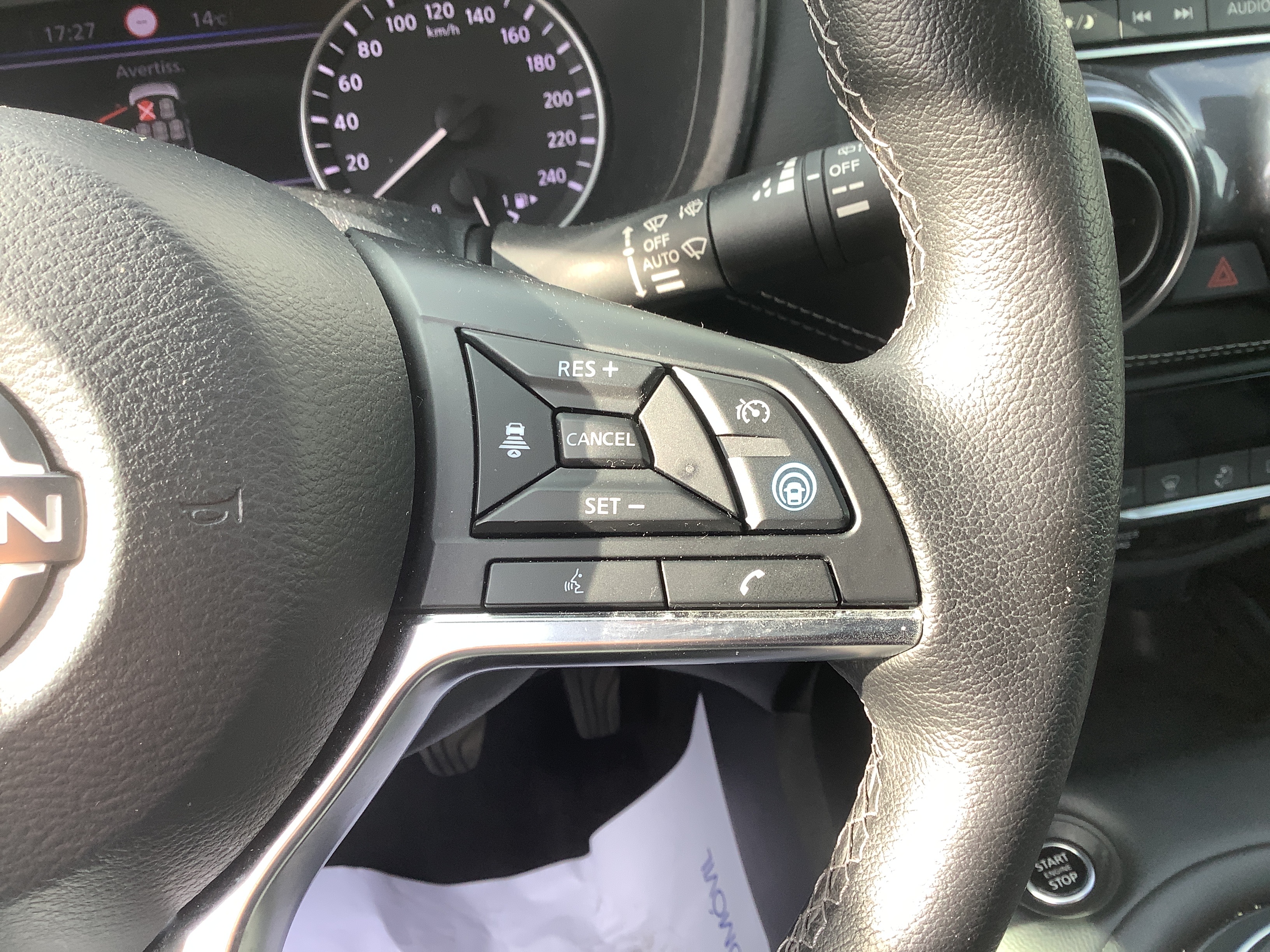 NISSAN JUKE .5 DIG-T 114 Tekna