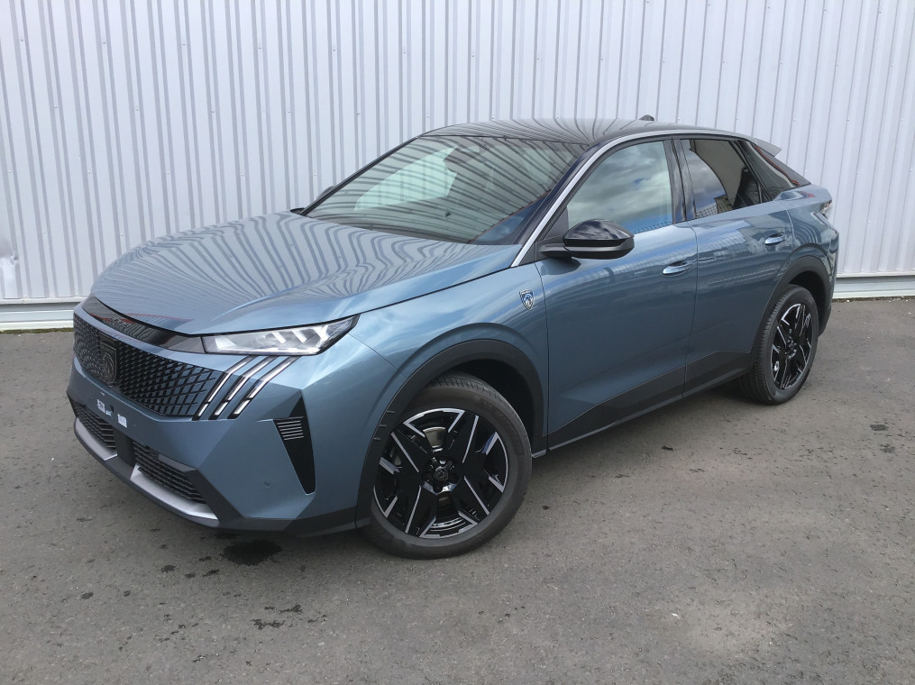 PEUGEOT 3008 Hybrid 136 e-DCS6 GT
