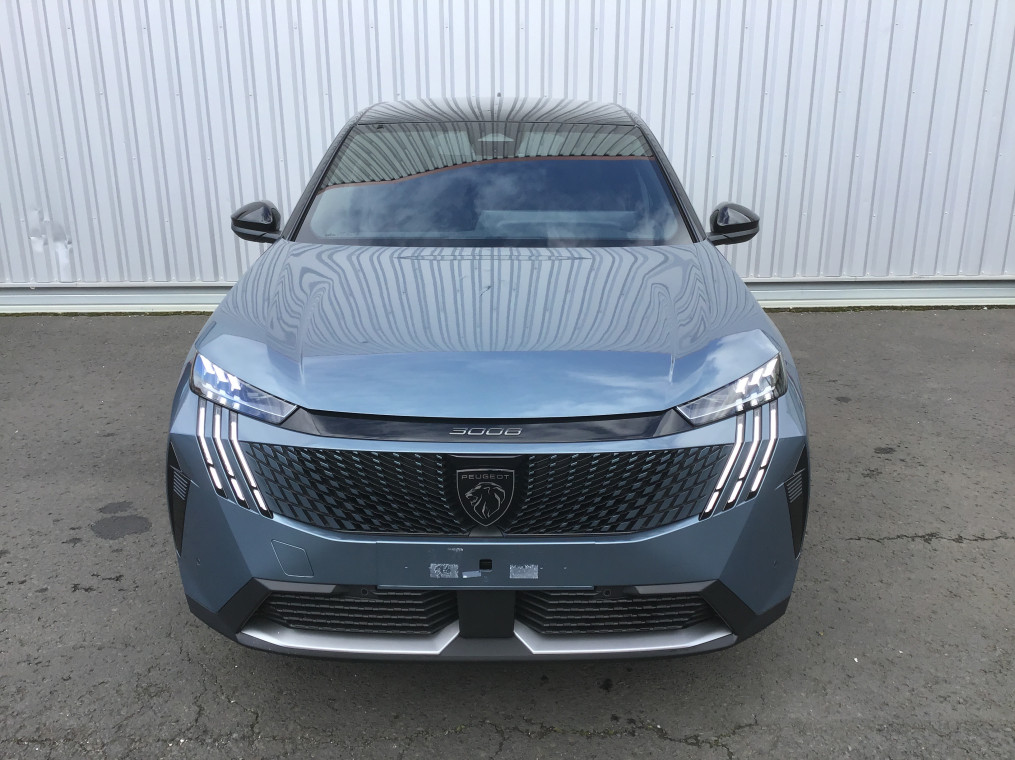 PEUGEOT 3008 Hybrid 136 e-DCS6 GT