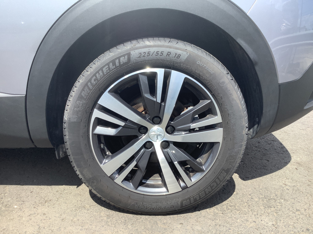 PEUGEOT 3008 BlueHDi 130ch S&S EAT8 Allure Pack
