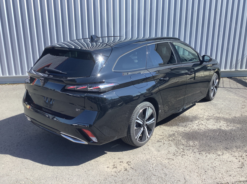 PEUGEOT 308 SW BlueHDi 130ch S&S EAT8 GT