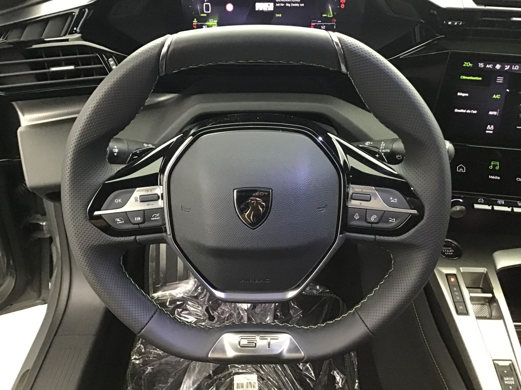 PEUGEOT 308 BlueHDi 130ch S&S EAT8 GT