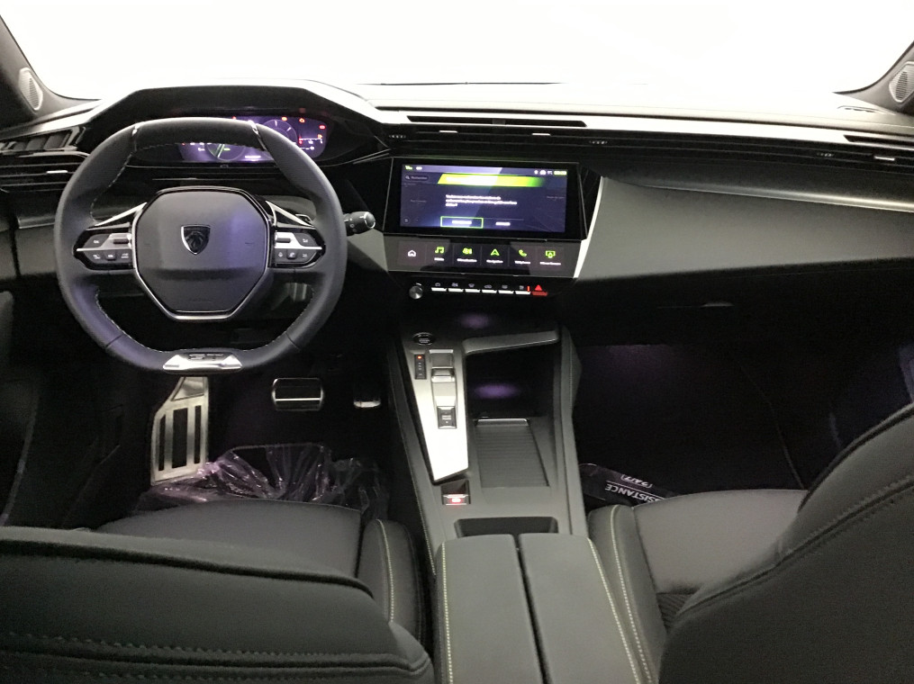 PEUGEOT 308 BlueHDi 130ch S&S EAT8 GT