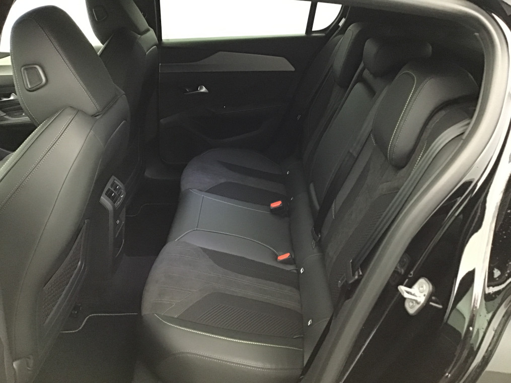 PEUGEOT 308 BlueHDi 130ch S&S EAT8 GT