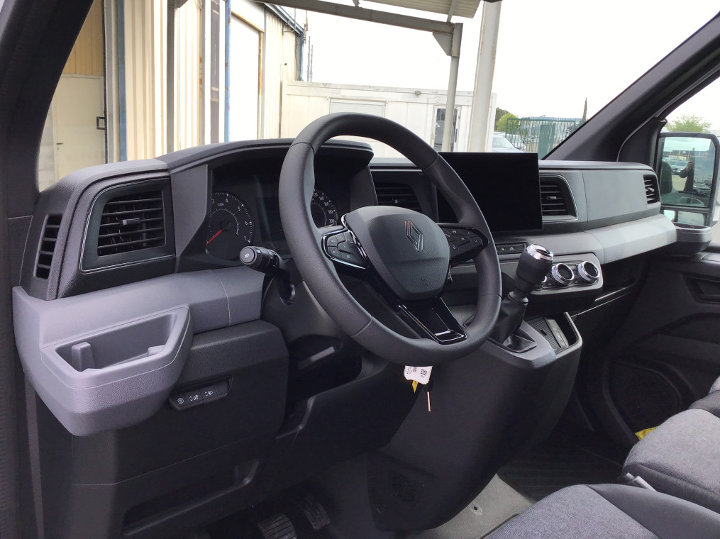 RENAULT MASTER VAN FGN TRAC 3T5 L2H2 BLUE DCI 150 EXTRA