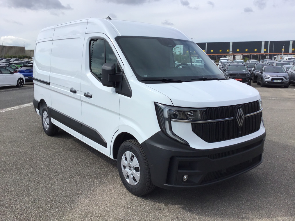 RENAULT MASTER VAN FGN TRAC 3T5 L2H2 BLUE DCI 150 EXTRA