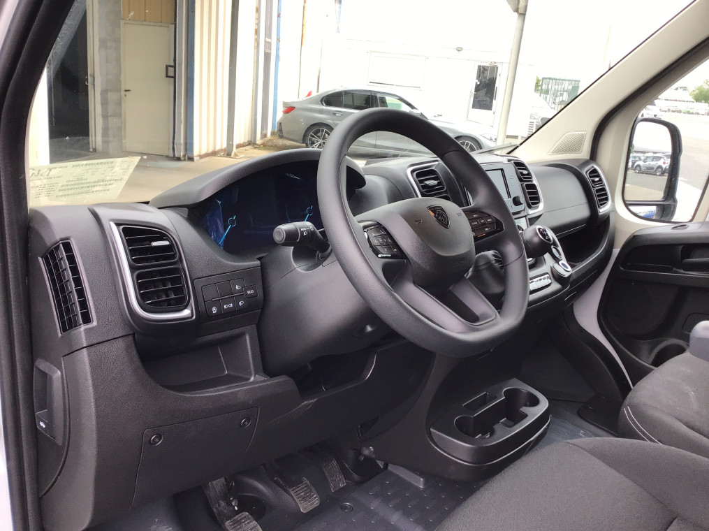 PEUGEOT BOXER TOLE 3.3 T L2H2 BLUEHDI 140 S&S BVM6