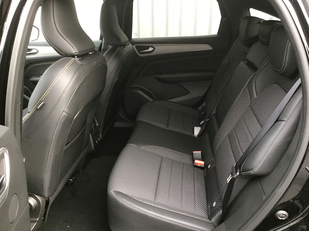 RENAULT ARKANA E-Tech full hybrid 145 GSR2 Techno